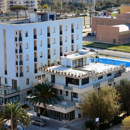 Hotel Duca Degli Abruzzi Montesilvano Marina Екстериор снимка